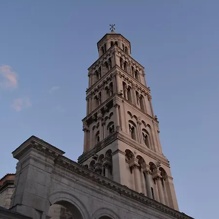 Curic Trogir