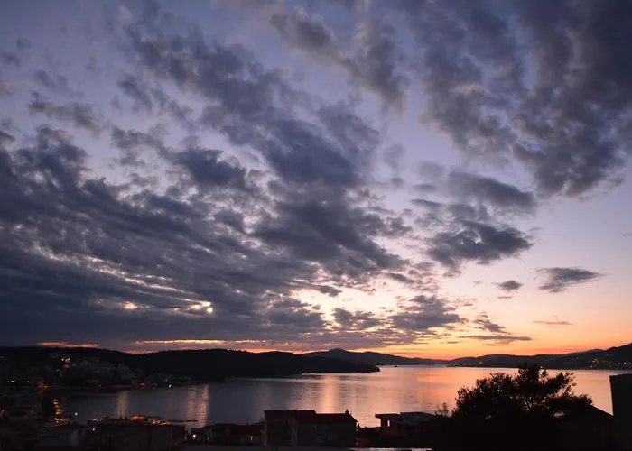 Lägenhet Curic Trogir