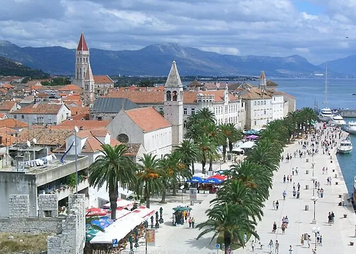 Curic Trogir