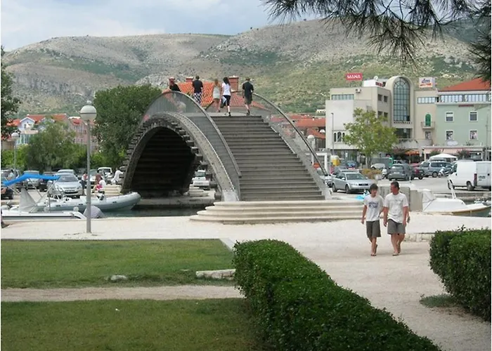 Curic * Trogir