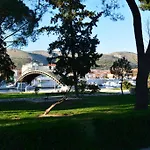 Curic Apartament *