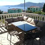 Curic * تروغير