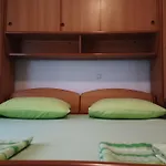 Curic Apartment *