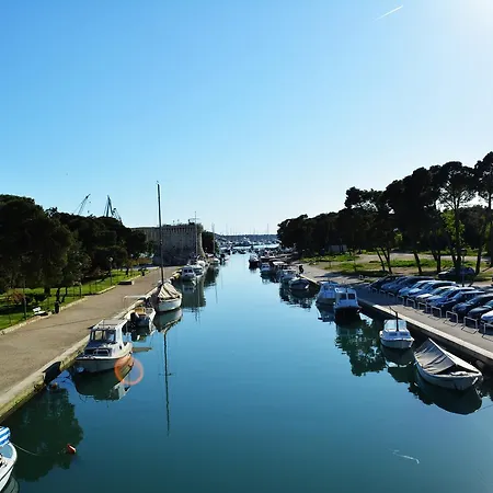 Curic * トロギール